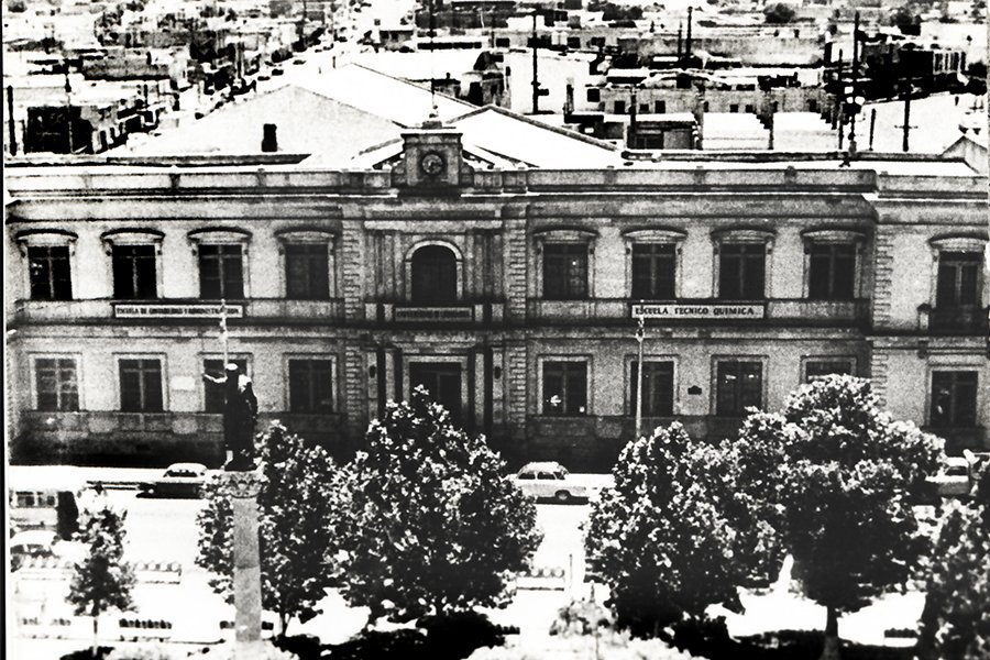 historia-900.jpg